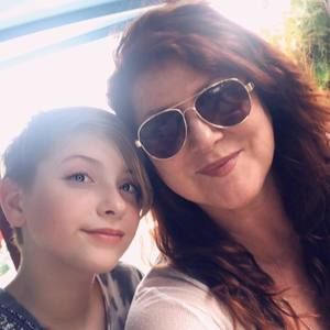 Meet your Posher, Tamatha